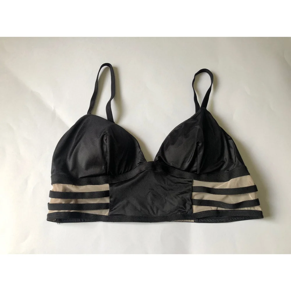 Victoria’s Secret Bralette size M